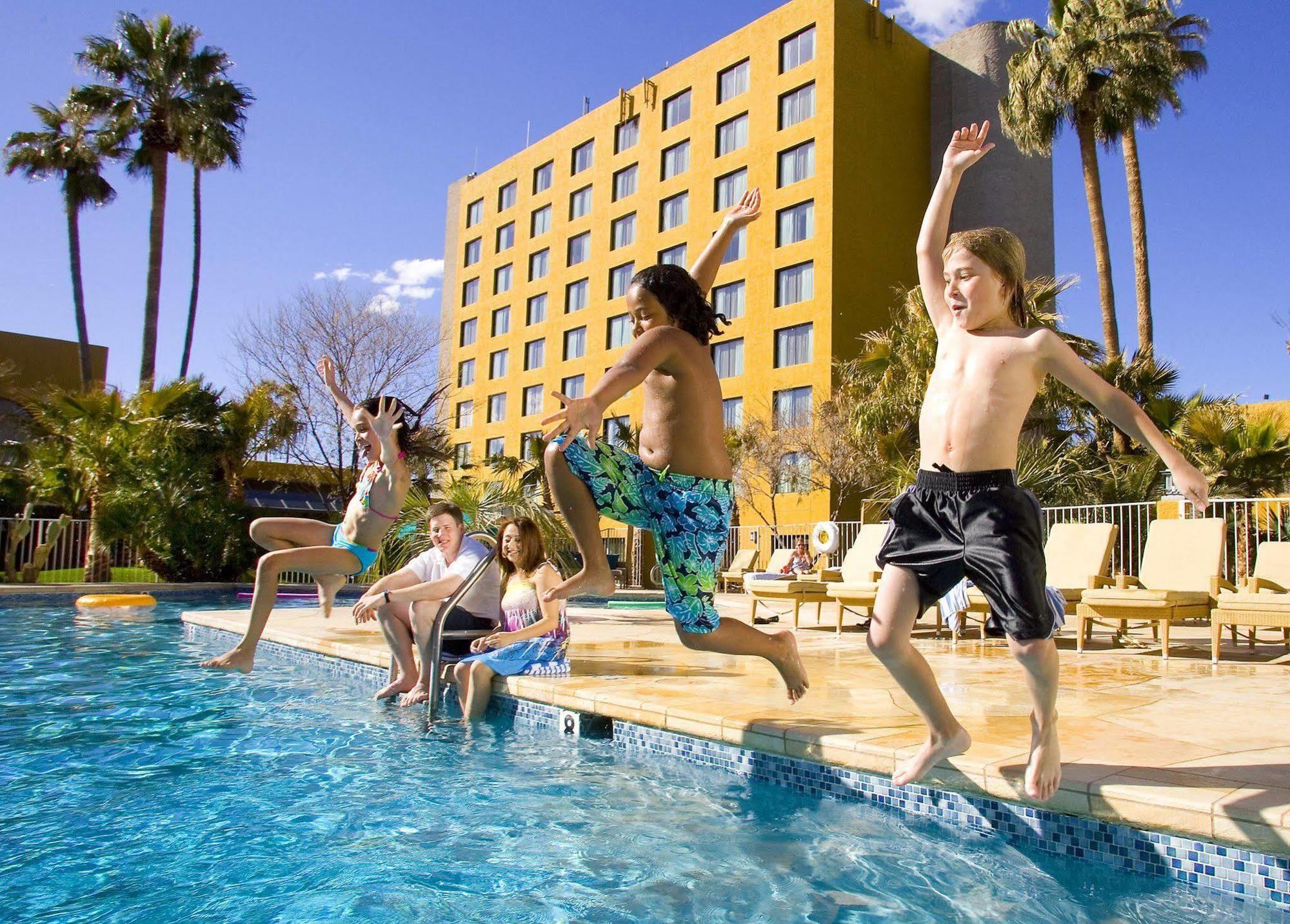 Doubletree By Hilton Tucson-Reid Park Hotel Facilidades foto